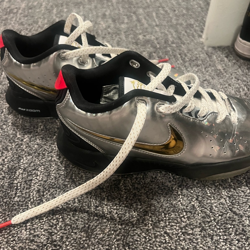 Nike Kids Metallic Silver and Gold Sneakers